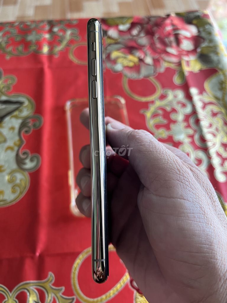 iPhone 11 Pro Max 256GB Vàng. Mua bán Điện thoại tại Thành phố Trà Vinh Trà Vinh được đăng bởi Chí cường hình 1