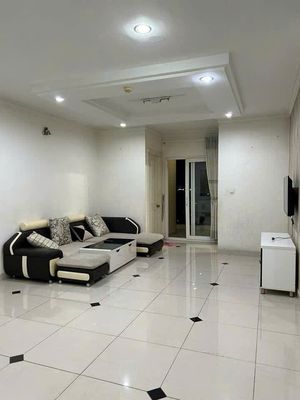 Аренда · 3 комн. · 100 м² · Quận Tân Bình, ул. Hồng Lạc