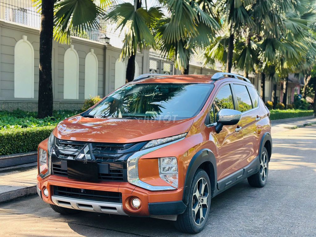 Mitsubishi Xpander 1.5 Cross 2022 -48000km. Mua bán Ô tô tại Thành phố Dĩ An Bình Dương được đăng bởi Siêu Thị Ô Tô Bình Dương  hình 3