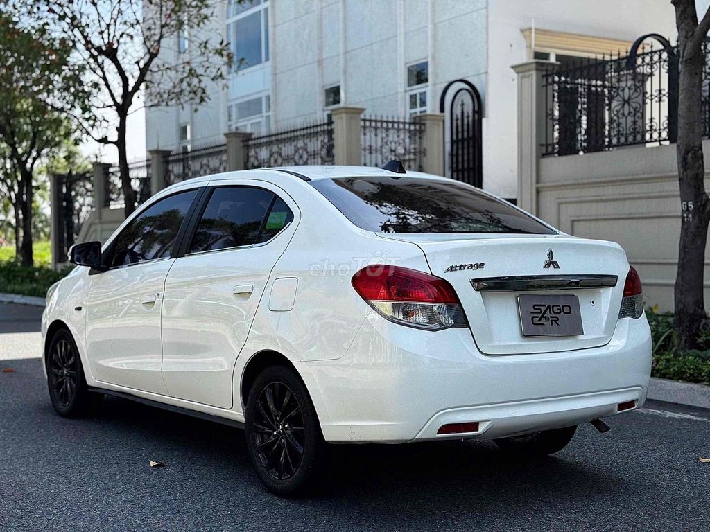 Mitsubishi Attrage 2018 1.2 CVT - 90000 km. Mua bán Ô tô tại Thành phố Dĩ An Bình Dương được đăng bởi Hiển phạm hình 6