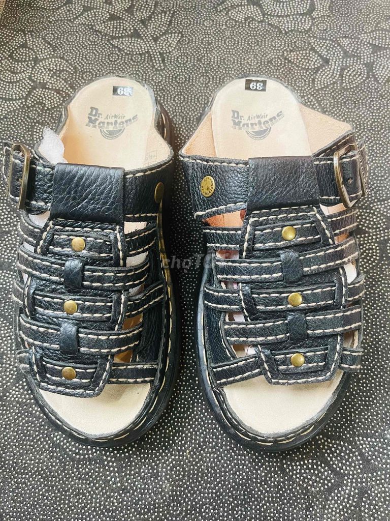 Dép DR Martens thái lan s39/39,5 vừa thanh lý 600k