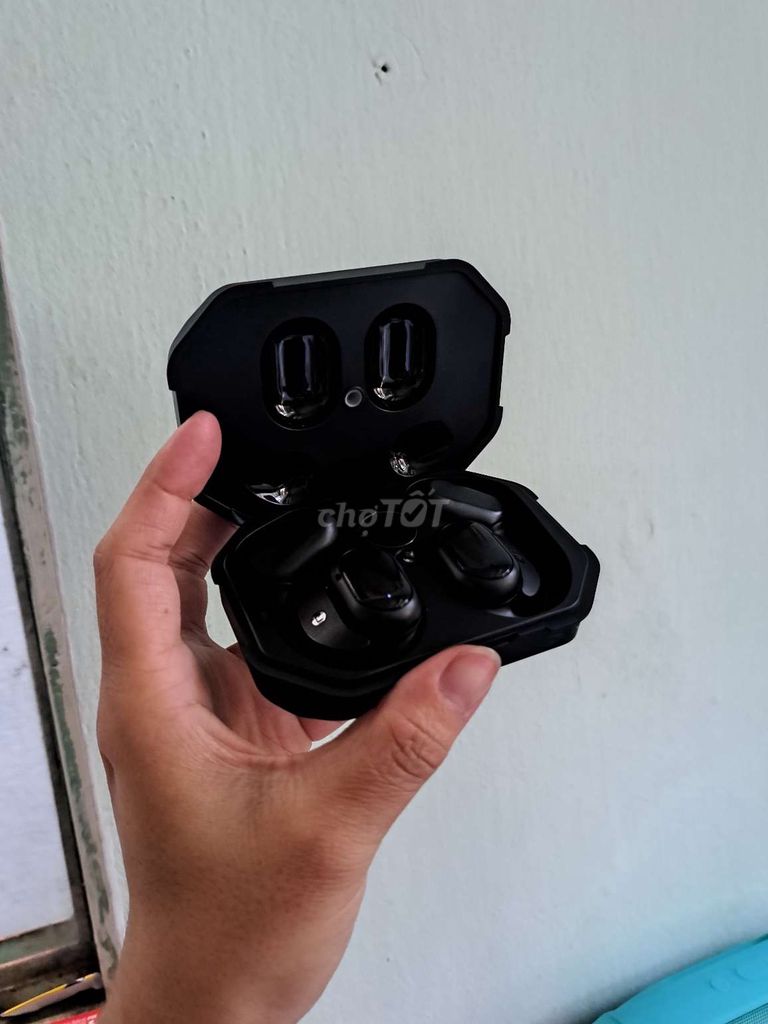 Tai nghe Bluetooth Đen Type-C Thể thao Mới 100%. Mua bán Tivi, Âm thanh tại Quận Hải Châu Đà Nẵng được đăng bởi Nguyễn hoàng long hình 1