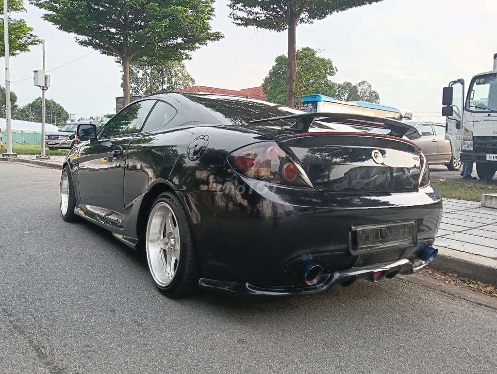 Huyndai Tuscani GTS 2.0. Mua bán Ô tô tại   được đăng bởi Phan Hoàng Ân hình 5