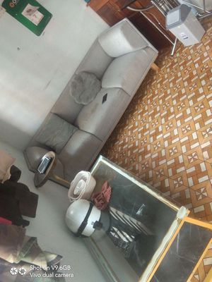 Thanh lý. Mua bán Bàn ghế tại Thành phố Buôn Ma Thuột Đắk Lắk được đăng bởi Võ Thi Cẩm Liên