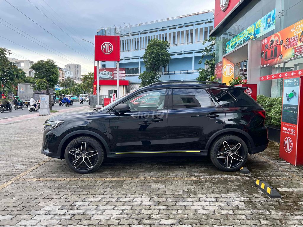 RX5 MỚI SỐ LƯỢNG ÍT GIÁ THƠM. Mua bán Ô tô tại Quận 6 Tp Hồ Chí Minh được đăng bởi Huy Vũ MG Kinh Dương Vương hình 3