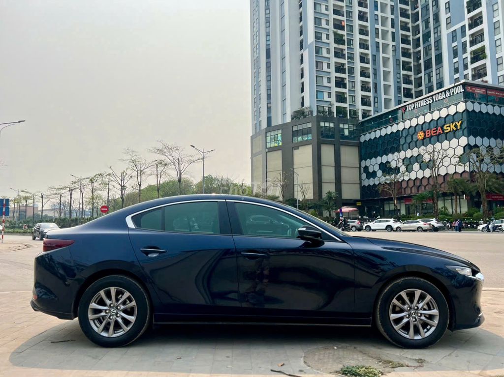 Mazda 3 1.5AT 2022 luxury tư nhân 1 chủ Hà Nội. Mua bán Ô tô tại Quận Thanh Xuân Hà Nội được đăng bởi Nguyễn Quang Đức hình 20