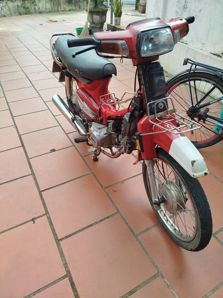 Muốn bán xe dream đời 203 giấy tờ đầy đủ. Mua bán Xe máy tại Huyện Sóc Sơn Hà Nội được đăng bởi Thịnh Vũ trần hình 4