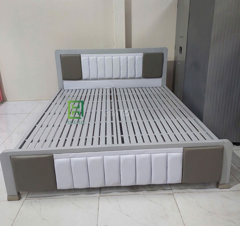 Giường ngủ Quang Hùng Khung sắt, nệm Xám. Mua bán Giường, chăn ga gối nệm tại Quận 7 Tp Hồ Chí Minh được đăng bởi Nội Thất Quang Hùng TD hình 1