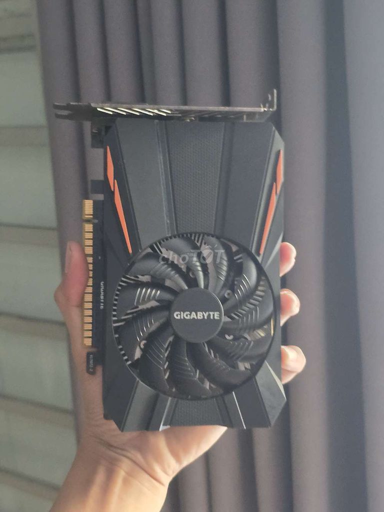 SẴN CARD GIGA GTX 1050TI 4G KENG ZIN GIÁ 1650K