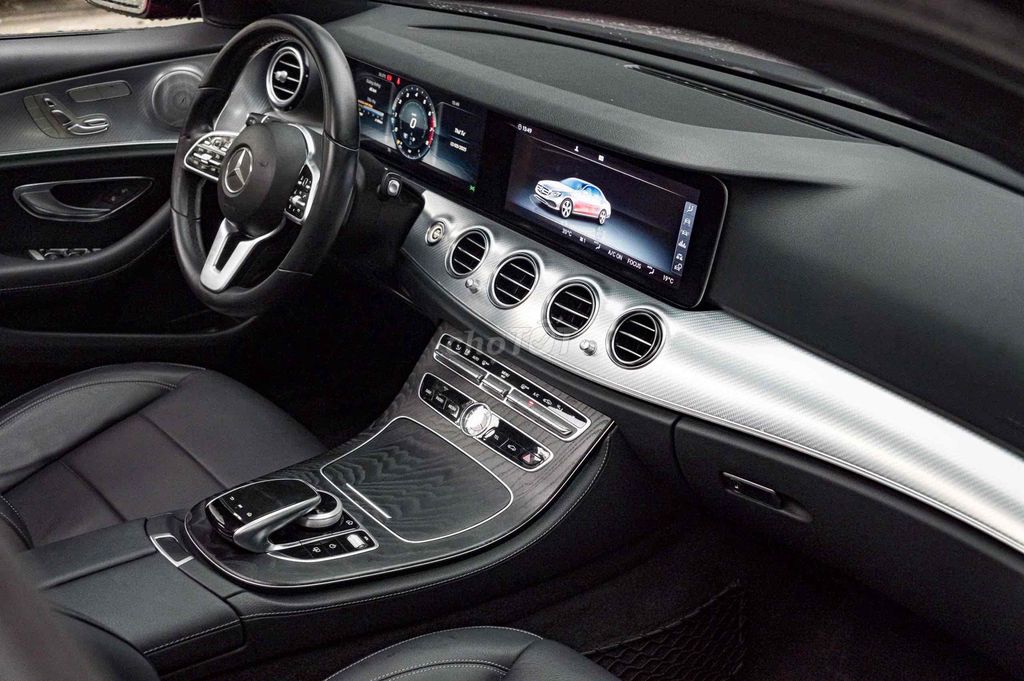 Mercedes E200 Sport  Model 2020 - 1 chủ - Đỏ/Đen. Mua bán Ô tô tại Quận 7 Tp Hồ Chí Minh được đăng bởi Thật Nguyễn LongAnh Auto hình 9