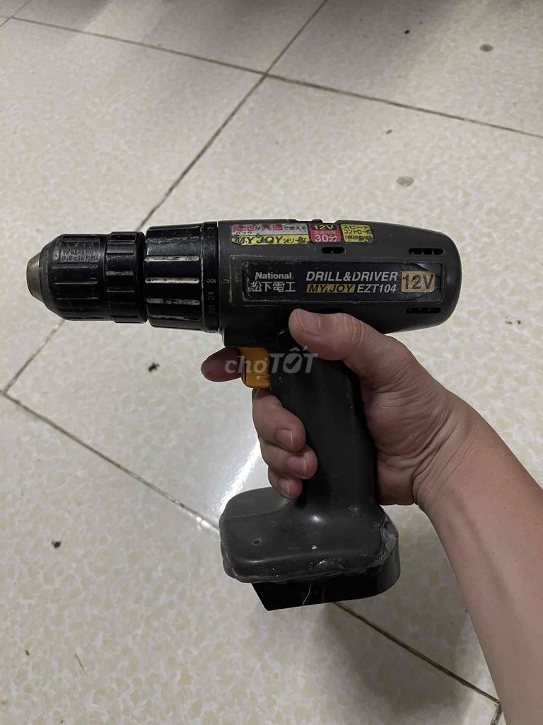 Máy khoan pin National MY JOY EZT104 12V Đen. Mua bán Đồ chuyên dụng, Giống nuôi trồng tại Huyện Long Hồ Vĩnh Long được đăng bởi nam mai  hình 1