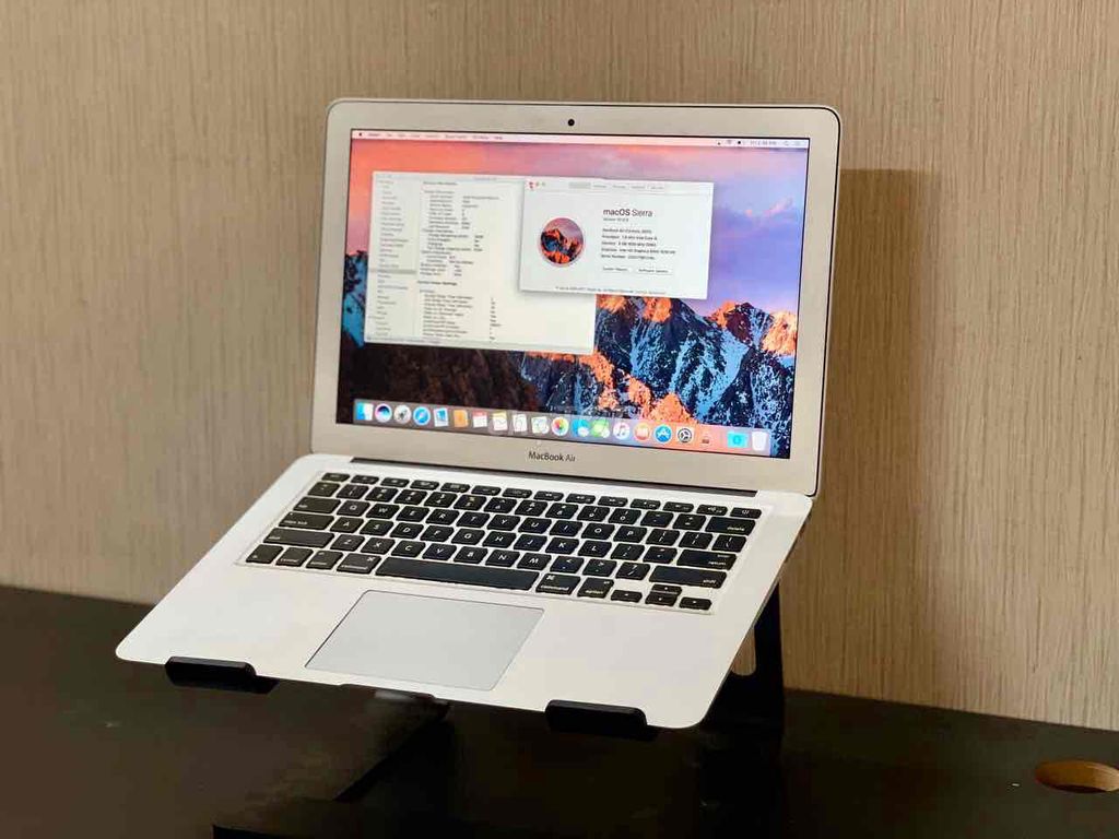 Apple MacBook Pro 2017 i5 13 inch 8GB/256GB. Mua bán Laptop tại Quận 3 Tp Hồ Chí Minh được đăng bởi Macbook Giá Tốt  hình 1
