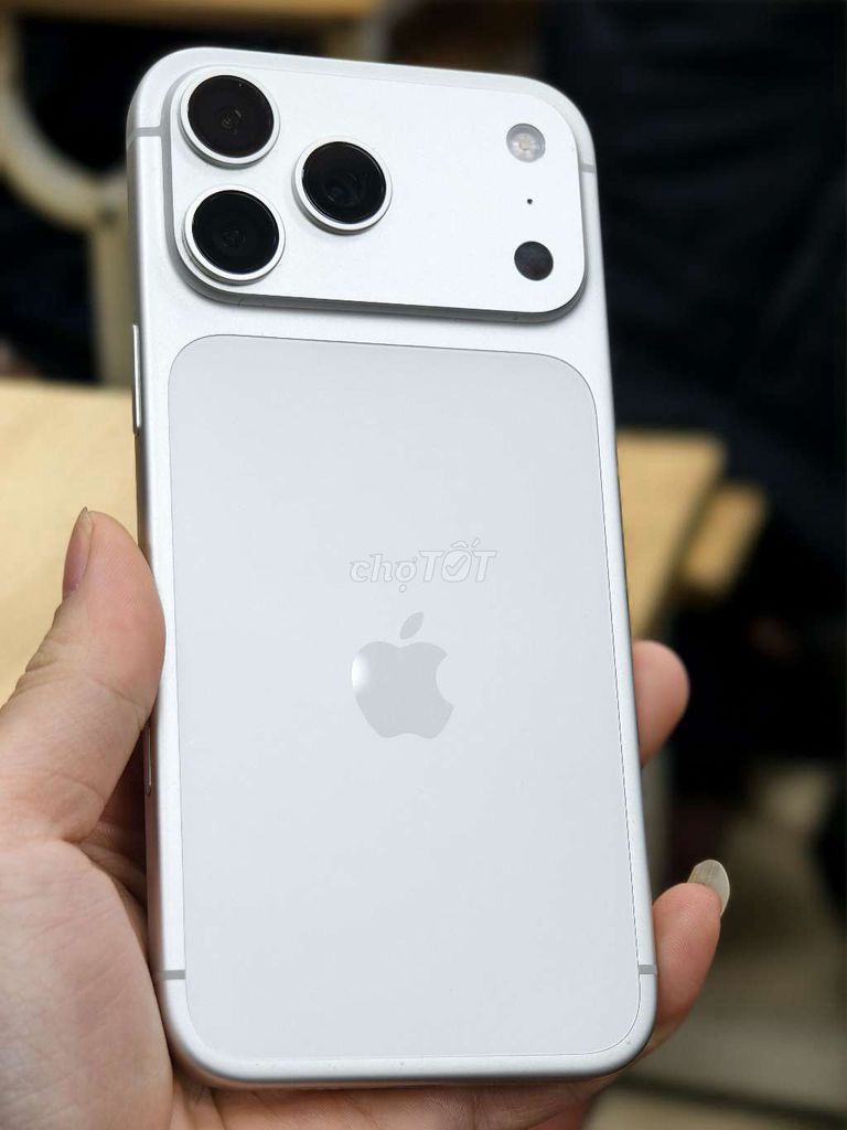 Apple iPhone 17 Pro Max 256GB Bạc Đã sử dụng. Mua bán Điện thoại tại Quận Nam Từ Liêm Hà Nội được đăng bởi Việt Anh hình 1