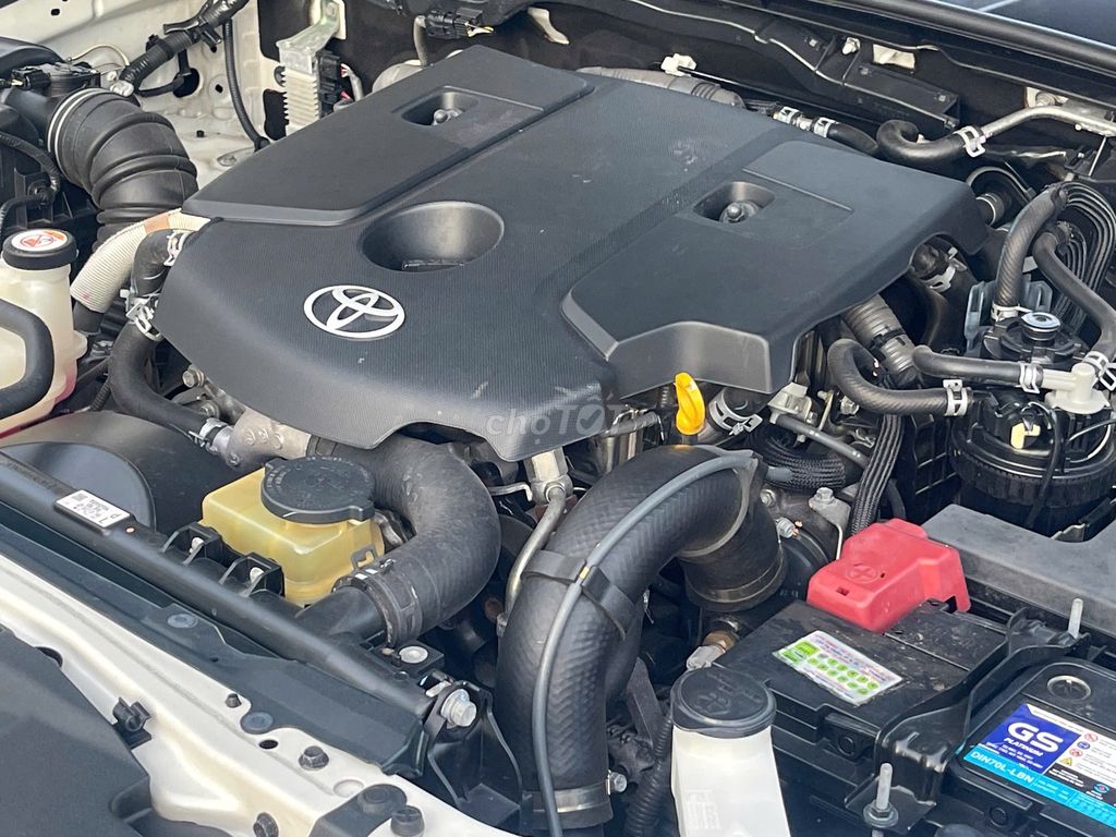 Toyota Hilux 2019  - 76000 km nguyên zin. Mua bán Ô tô tại Huyện Hóc Môn Tp Hồ Chí Minh được đăng bởi Song Hành hình 6