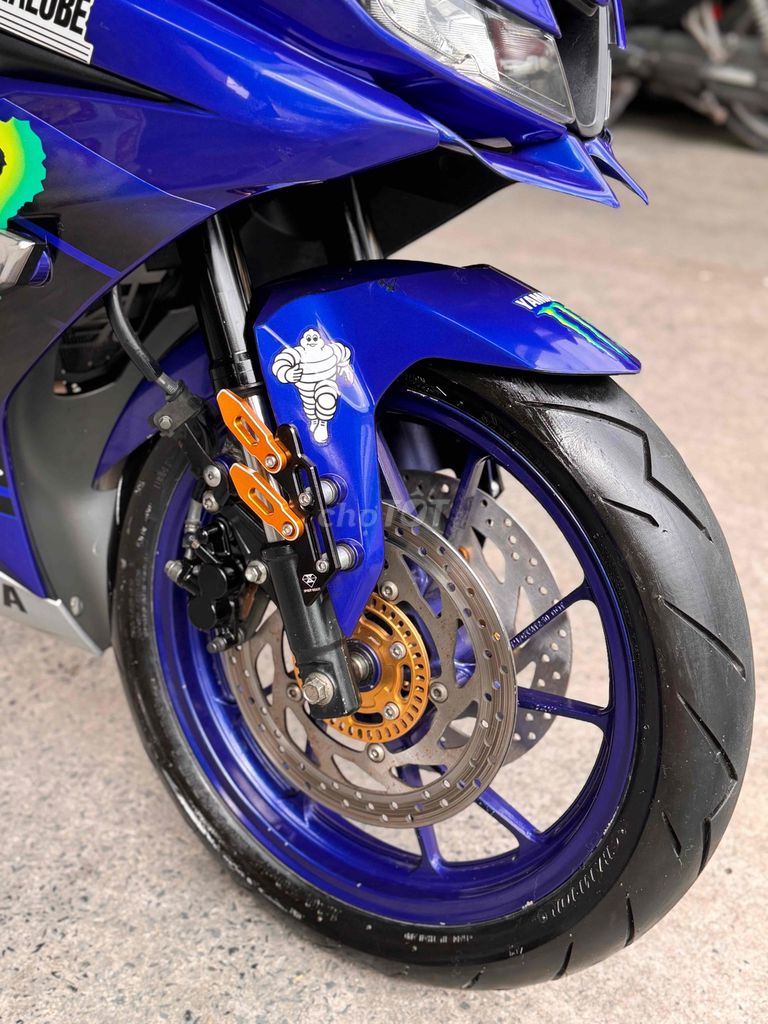 Yamaha R15V3 2018 Xanh dương 33000 km. Mua bán Xe máy tại Quận Bình Tân Tp Hồ Chí Minh được đăng bởi Việt Motor Bình Tân hình 3