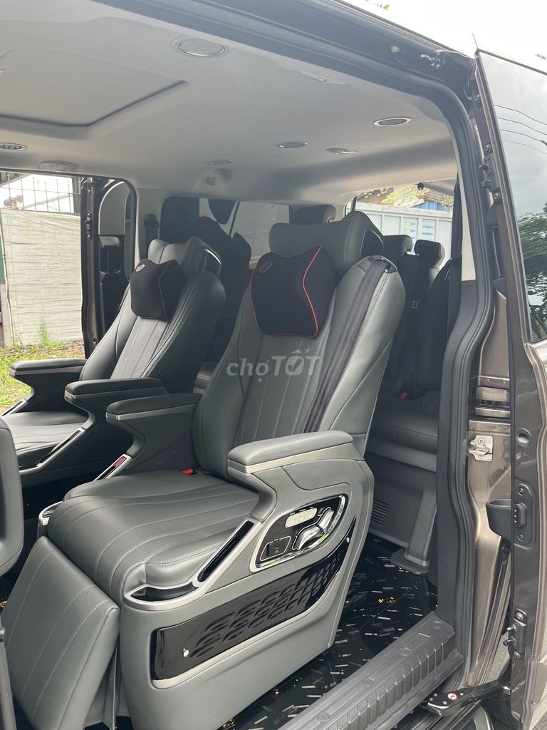 Ford Tourneo 2019 Titanium 2.0 AT - 8500000000 km. Mua bán Ô tô tại Huyện Nhơn Trạch Đồng Nai được đăng bởi Văn Xướng  hình 4