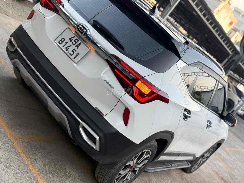 KIA SELTOS 1.4Luxury 2020 BH 1 NĂM HỖ TRỢ 70%. Mua bán Ô tô tại Quận Bình Tân Tp Hồ Chí Minh được đăng bởi XUÂN DUY AUTO hình 4