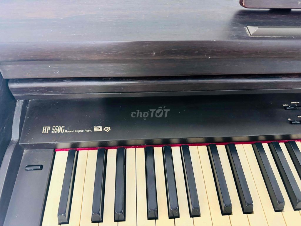 piano rolan hp 550G sale 9tr âm hay