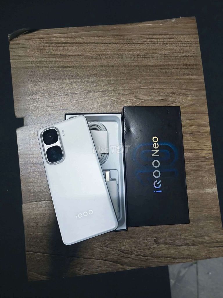 IQOO Neo 10 Trắng. Mua bán Điện thoại tại Thành phố Vũng Tàu Bà Rịa - Vũng Tàu được đăng bởi Hiếu hình 1