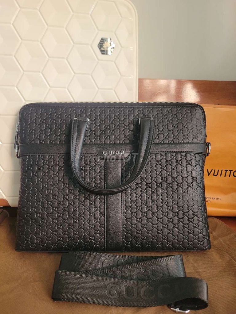 Cặp da Nam Gucci xt auth new Sang xịn Sale