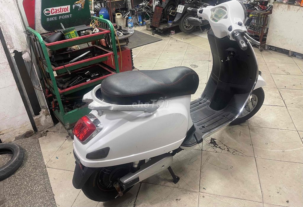 BÁN XE ĐIỆN VESPA