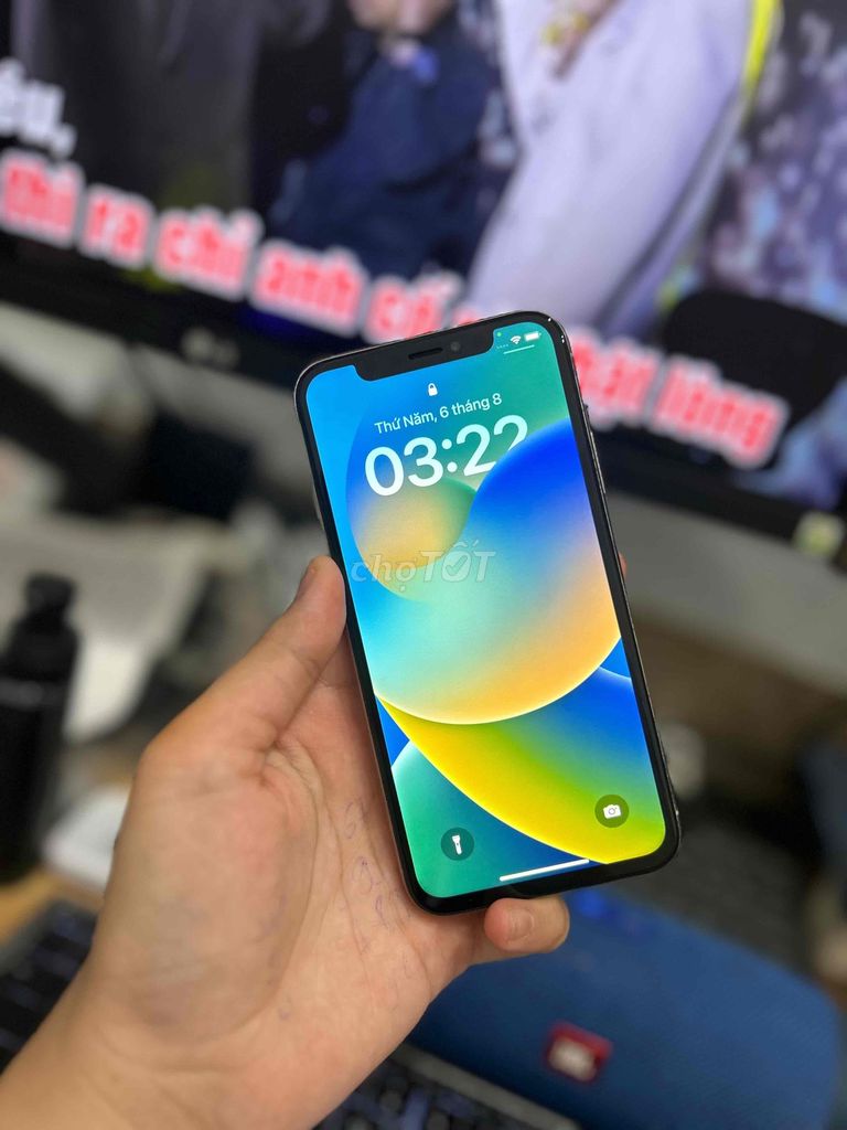 Apple iPhone X Bạc Super Retina. Mua bán Điện thoại tại Thành phố Thủ Dầu Một Bình Dương được đăng bởi LUZY 249 hình 1
