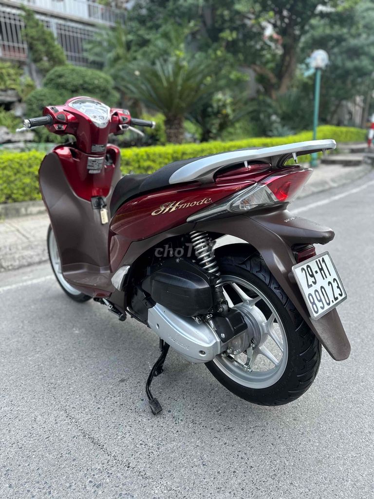 Honda SH mode 2017 smartkey 125cc chính chủ…. Mua bán Xe máy tại Quận Hoàng Mai Hà Nội được đăng bởi Xe Máy Quân Oanh  hình 8
