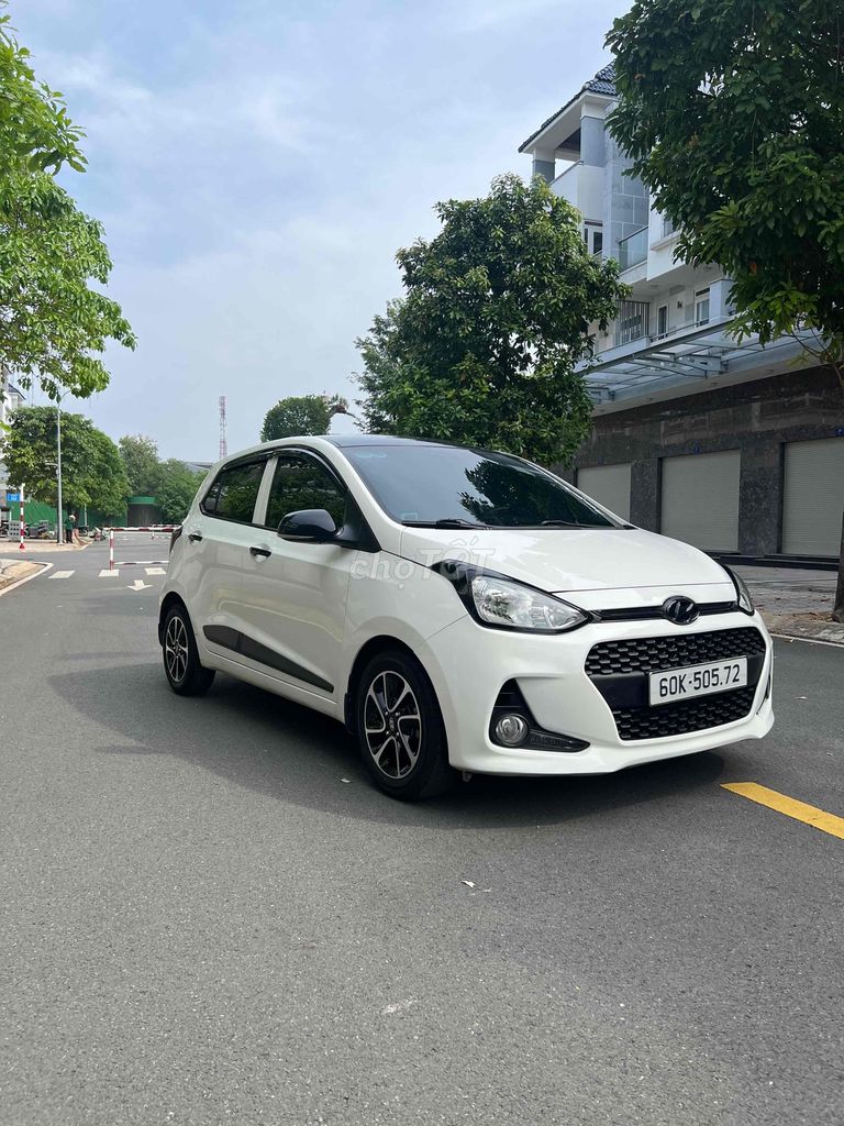 Hyundai Grand i10 2017 1.2AT Tự động - 510000 km