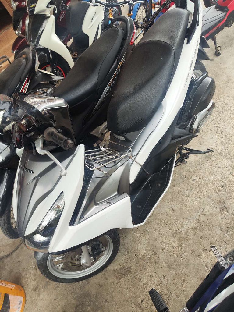 Honda Air Blade 2014 Trắng xám máy zin chất 5599