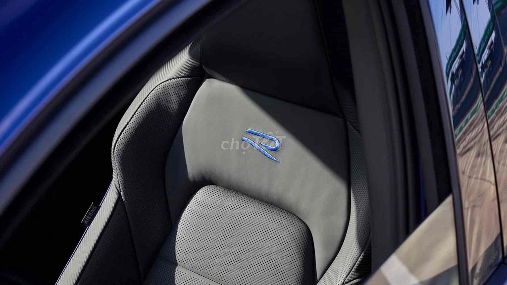 🔥GOLF NHẬP KHẨU ĐỨC CHỈ VỚI GIÁ 798TR🇩🇪 HOT🔥🔥🔥. Mua bán Ô tô tại Quận 5 Tp Hồ Chí Minh được đăng bởi Hưng Trang Volkswagen hình 13