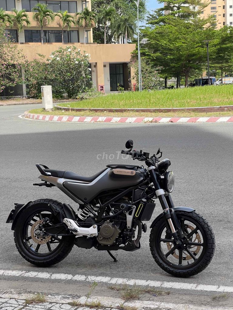 HUSQVARNA - Svartpilen 200 - Đời 2023 siêu lướt🫨. Mua bán Xe máy tại Thành phố Thủ Đức Tp Hồ Chí Minh được đăng bởi iMotorbike Tiến Lộc hình 2