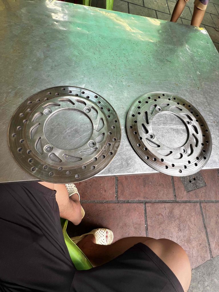 bộ đỉa sh y 2011 còn ok. Mua bán Phụ tùng xe tại Quận Gò Vấp Tp Hồ Chí Minh được đăng bởi quy tính đi đầu  hình 1