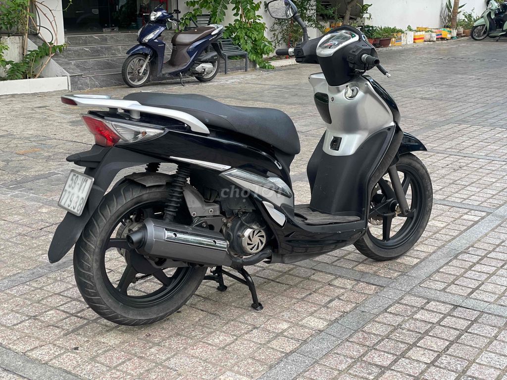 Sym Shark Fi 2013 bs Phong thuỷ 7938 có trả góp. Mua bán Xe máy tại Quận 7 Tp Hồ Chí Minh được đăng bởi Dương Đạt hình 5