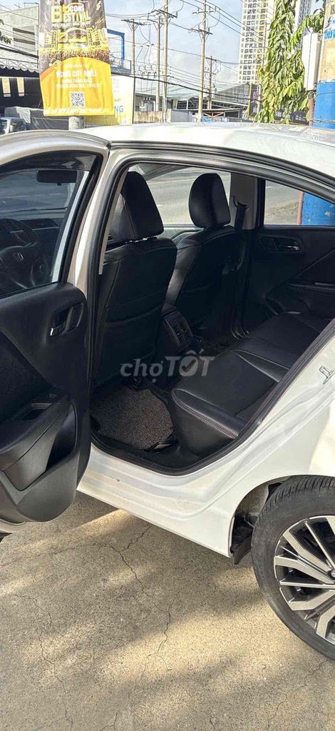 Honda City 2020 1.5 - 89000 km. Mua bán Ô tô tại Thành phố Dĩ An Bình Dương được đăng bởi Phạm Dung hình 7