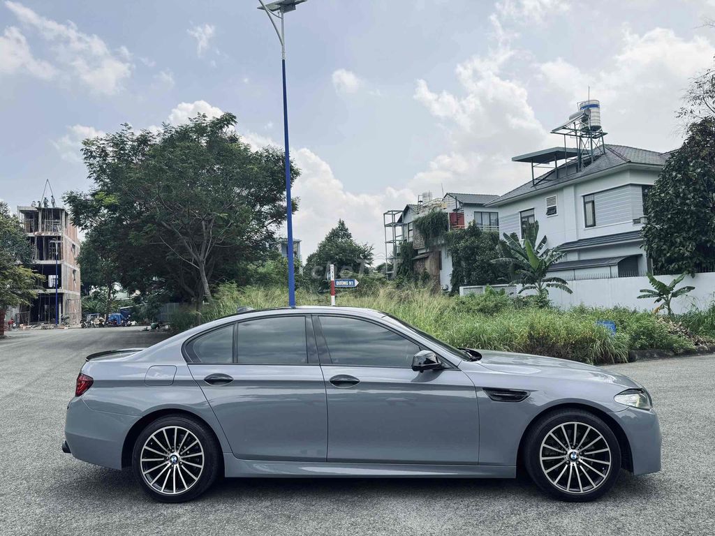 BMW 523i Model 2012 Full đồ chơi ✅. Mua bán Ô tô tại Thành phố Dĩ An Bình Dương được đăng bởi Nguyễn Sơn Auto hình 4