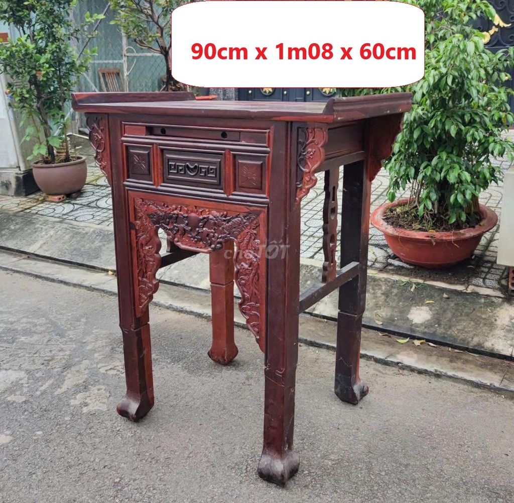 Bàn thờ Gỗ Muồng Nâu đỏ,kệ bàn thờ Gia Tiên gỗ đẹp. Mua bán Nội thất, đồ gia dụng khác tại Quận 7 Tp Hồ Chí Minh được đăng bởi Thanh lý Nội thất giá sỉ hình 1