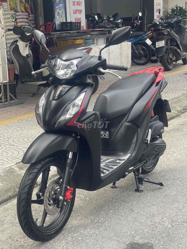 Honda Vision 2024 Đen mù 9000km. Mua bán Xe máy tại Quận Thanh Khê Đà Nẵng được đăng bởi Song Vo hình 1
