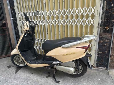 Honda Lead 2011 Vàng kem. Mua bán Xe máy tại Quận Hà Đông Hà Nội được đăng bởi a  tiến 