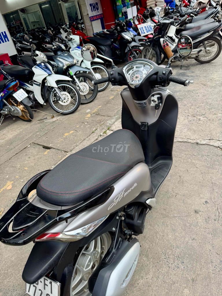 Honda SH Mode 2015 Xám đen. Mua bán Xe máy tại Thành phố Biên Hòa Đồng Nai được đăng bởi XE MÁY CŨ THÀNH MỸ  hình 8