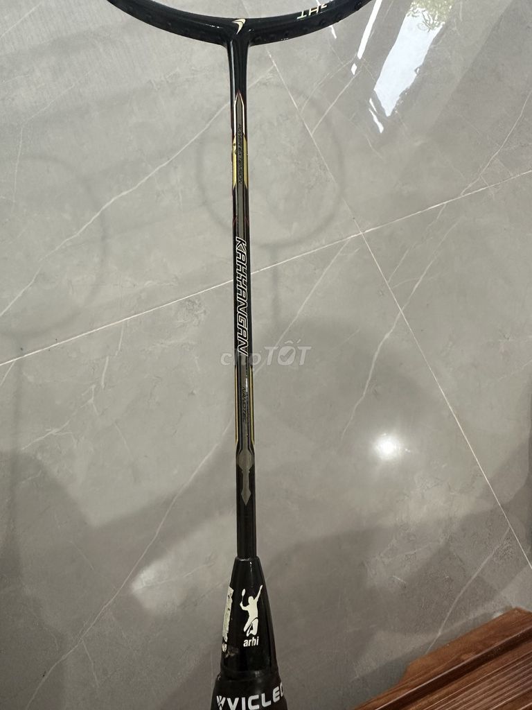 02 Vợt cầu lông Yonex và Flypower. Mua bán Đồ thể thao, Dã ngoại tại Quận Hải Châu Đà Nẵng được đăng bởi ANH NGUYEN hình 1