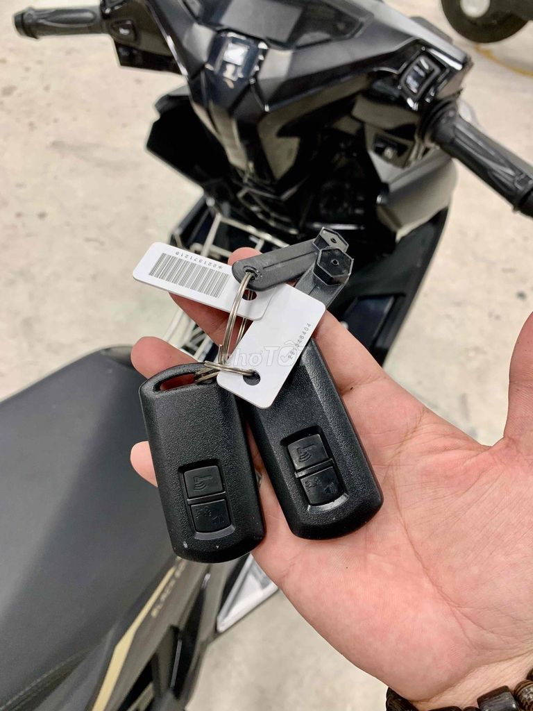 🔥Air Blade 125 2022 đen nhám BSTP Smartkey zin đẹp. Mua bán Xe máy tại Thành phố Thủ Đức Tp Hồ Chí Minh được đăng bởi Khương Phan hình 17