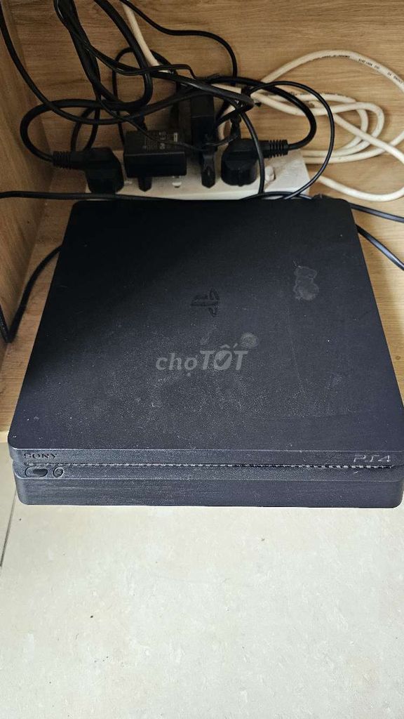 Sony PS4 Slim CUH-2218B 1TB Đen Đã sử dụng. Mua bán Thiết bị chơi game tại Quận 8 Tp Hồ Chí Minh được đăng bởi Nguyễn Hồ Anh Vũ hình 1