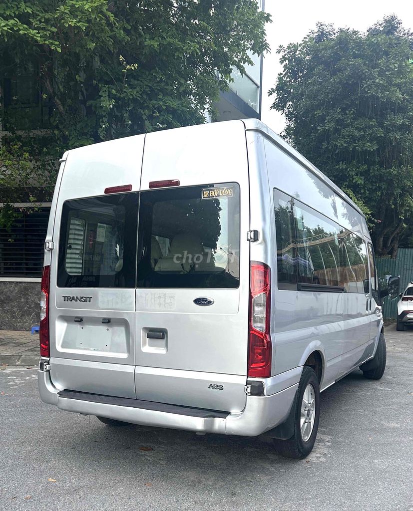 Ford Transit 2017 - 16c Luxury - 19000 km. Mua bán Ô tô tại Quận Long Biên Hà Nội được đăng bởi Nguyễn Văn Tuấn hình 4