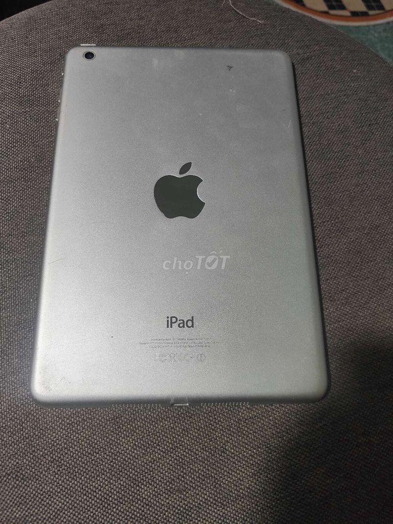 Apple iPad mini 1 Bạc. Mua bán Máy tính bảng tại Quận Sơn Trà Đà Nẵng được đăng bởi Chắc Ai Đó Sẽ Cần hình 1