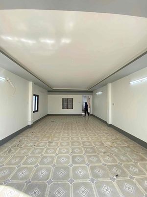 CHO THUÊ NHÀ MỚI ĐẸP MẶT TIỀN ĐỒNG VĂN CỐNG. Cho thuê nhà ở tại Quận Bình Thuỷ Cần Thơ được đăng bởi Trung Tính 