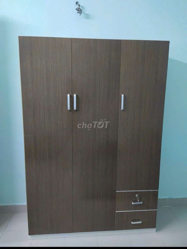 TỦ NHỰA ĐÀI LOAN 3 CÁNH MÀU ÓC CHÓ . Mua bán Tủ, kệ gia đình tại Quận 4 Tp Hồ Chí Minh được đăng bởi Tủ nhựa đài loan hoàng quân hình 1