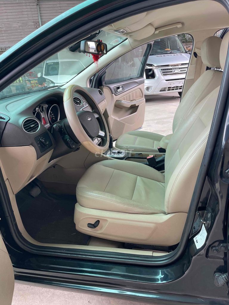 Ford Focus 2011 2.0 AT - 118000 km. Mua bán Ô tô tại Huyện Xuyên Mộc Bà Rịa - Vũng Tàu được đăng bởi trọng bửu hình 9