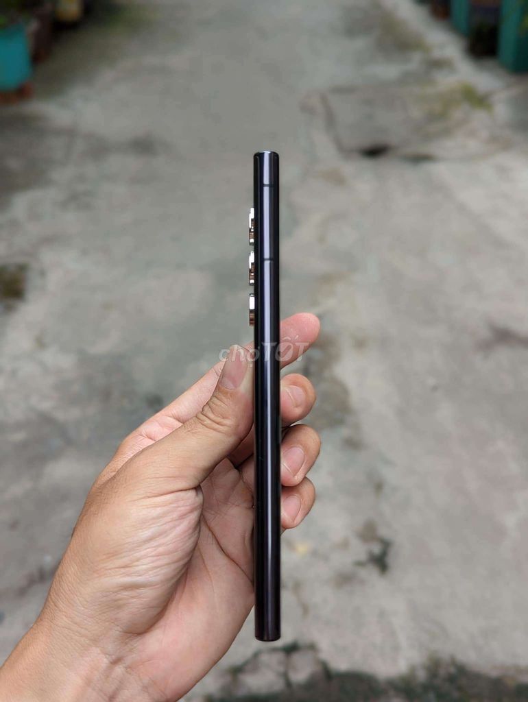 Samsung Galaxy S22 Ultra - 128Gb bản Việt Nam. Mua bán Điện thoại tại Thành phố Thủ Dầu Một Bình Dương được đăng bởi Lee hình 2