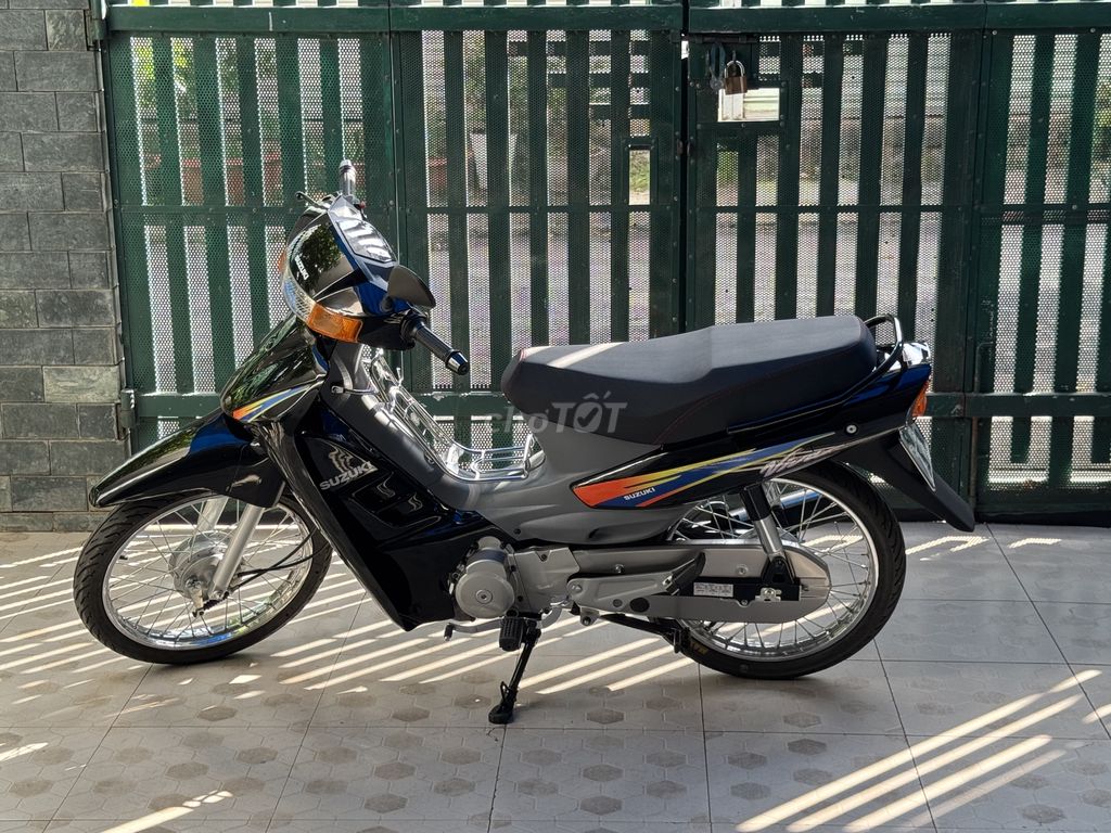 Bán xe Suzuki Viva 2004 màu đen. Mua bán Xe máy tại Thành phố Biên Hòa Đồng Nai được đăng bởi Đinh Huy Hoàng hình 1