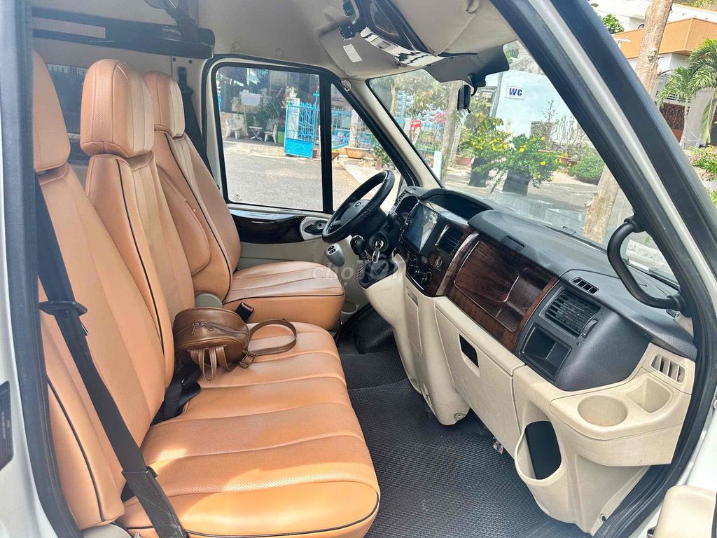 Ford Transit 2018 Limousine 10 chổ rất mới. Mua bán Ô tô tại Thành phố Vũng Tàu Bà Rịa - Vũng Tàu được đăng bởi Lâm hình 11